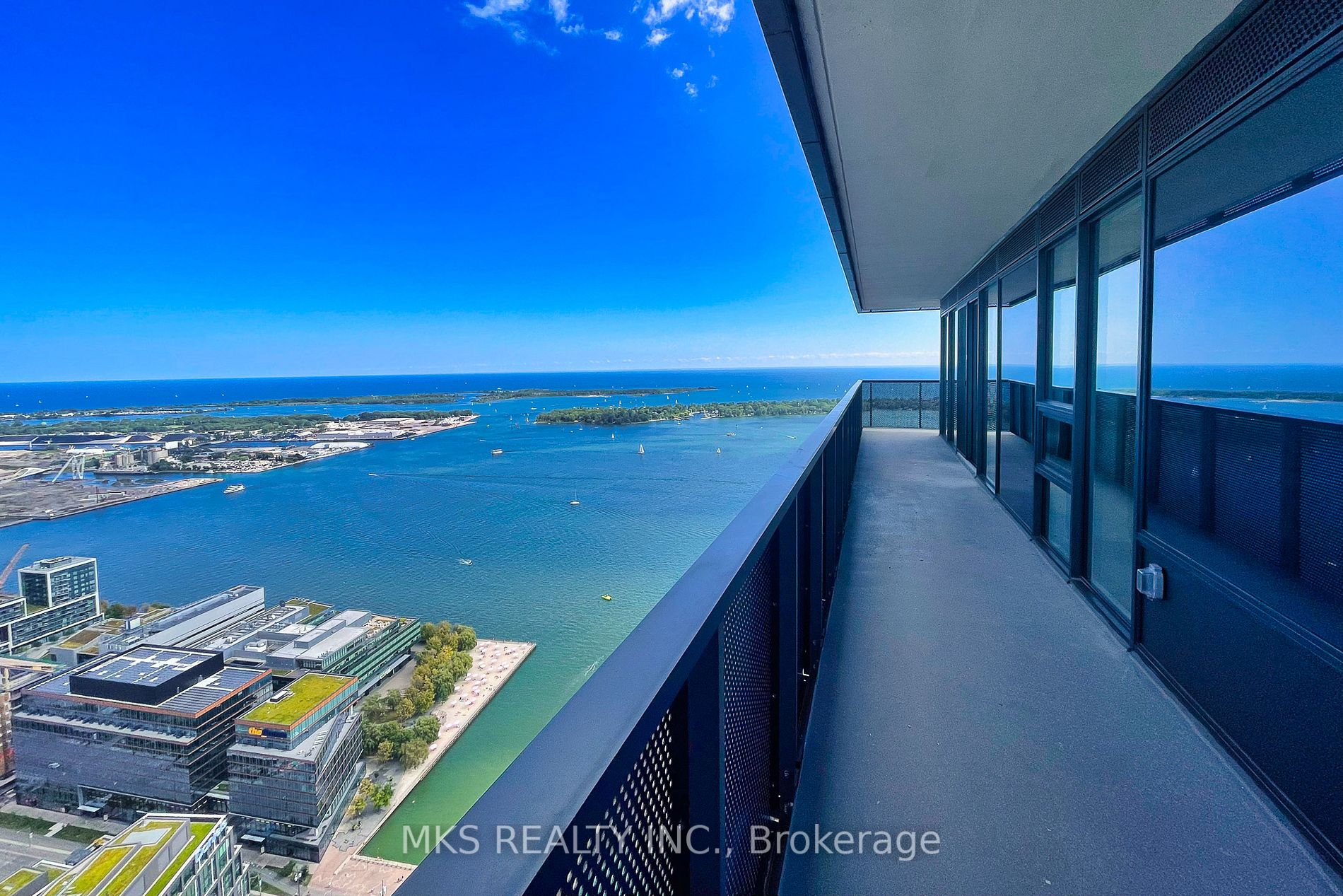 138 Downes St, #6606