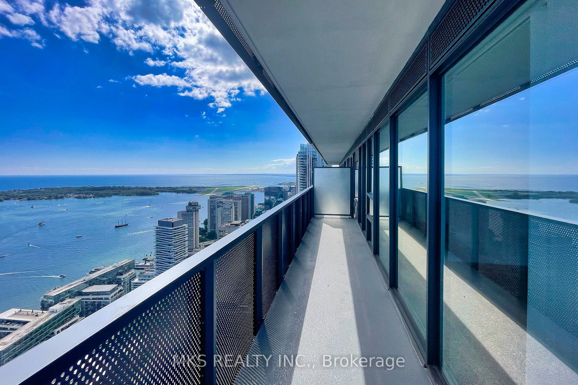 138 Downes St, #6606