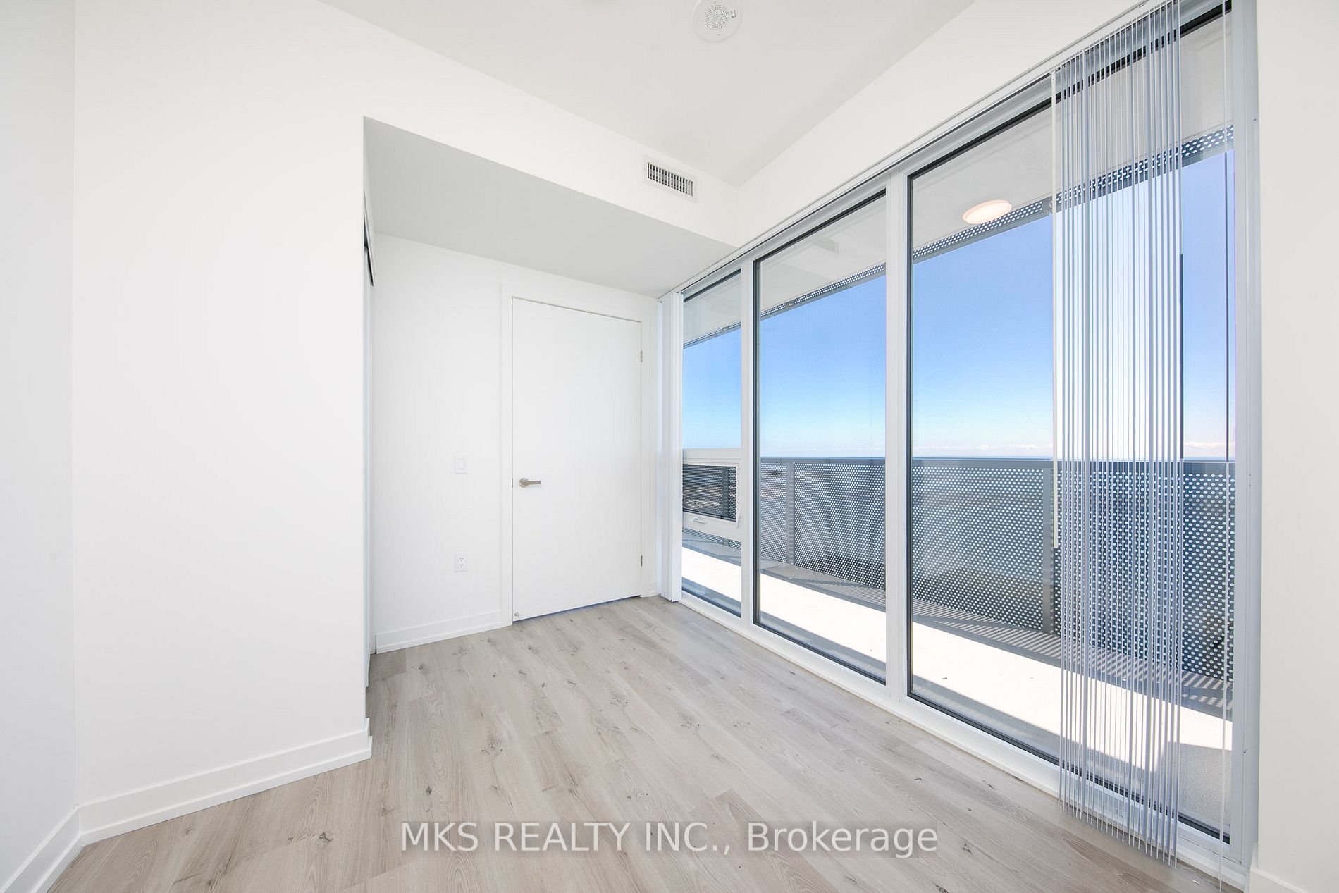 138 Downes St, #6606