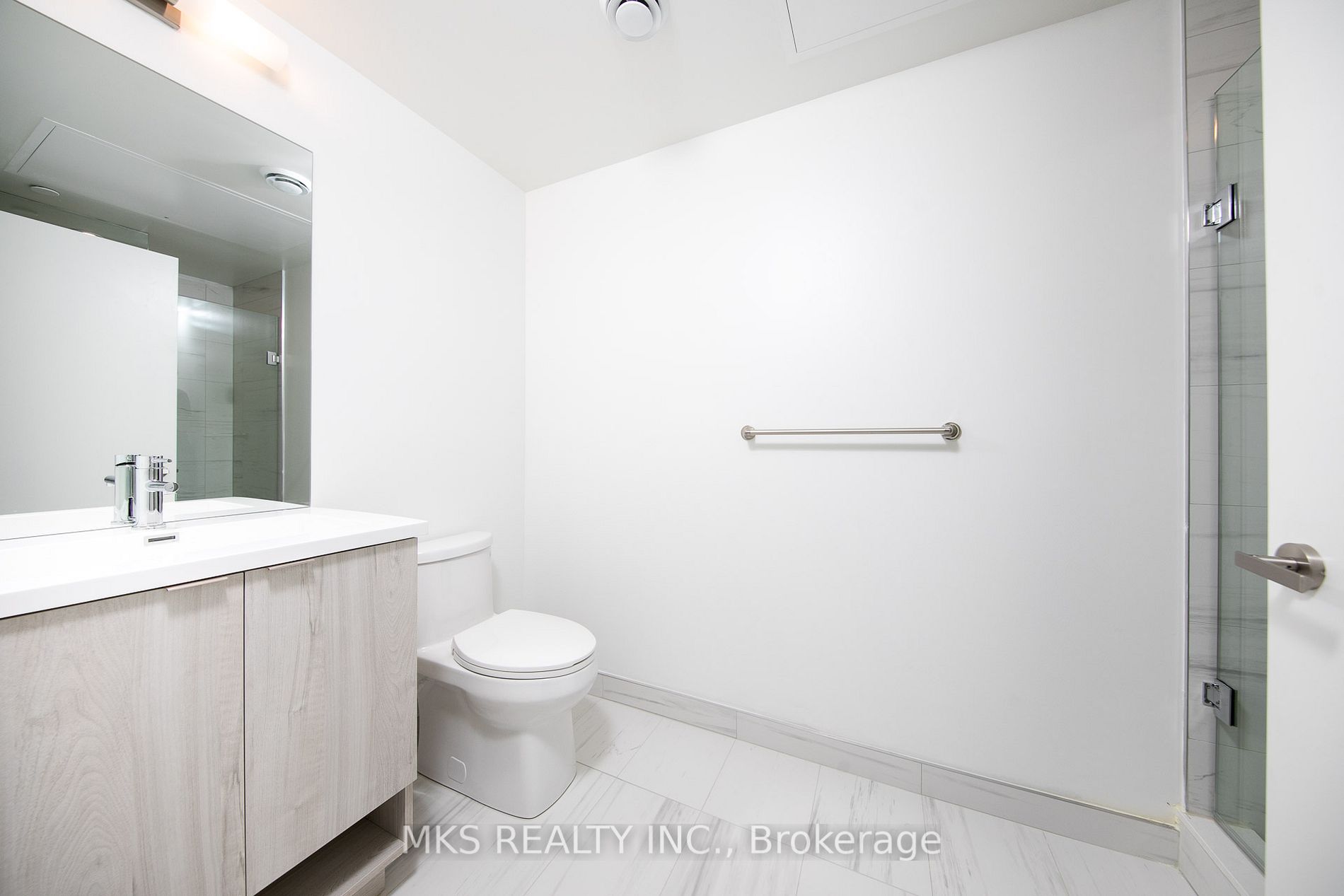 138 Downes St, #6606