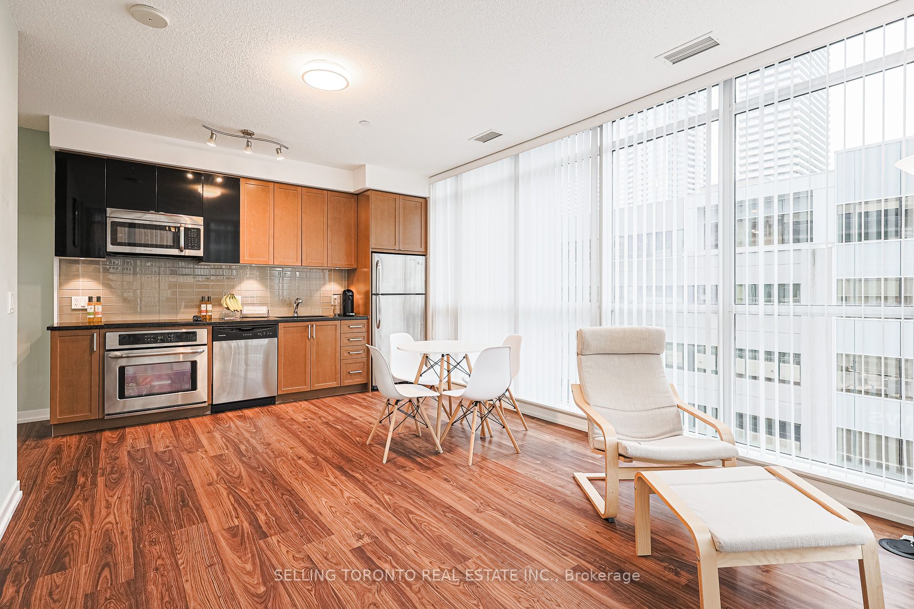 89 Dunfield Ave, #603