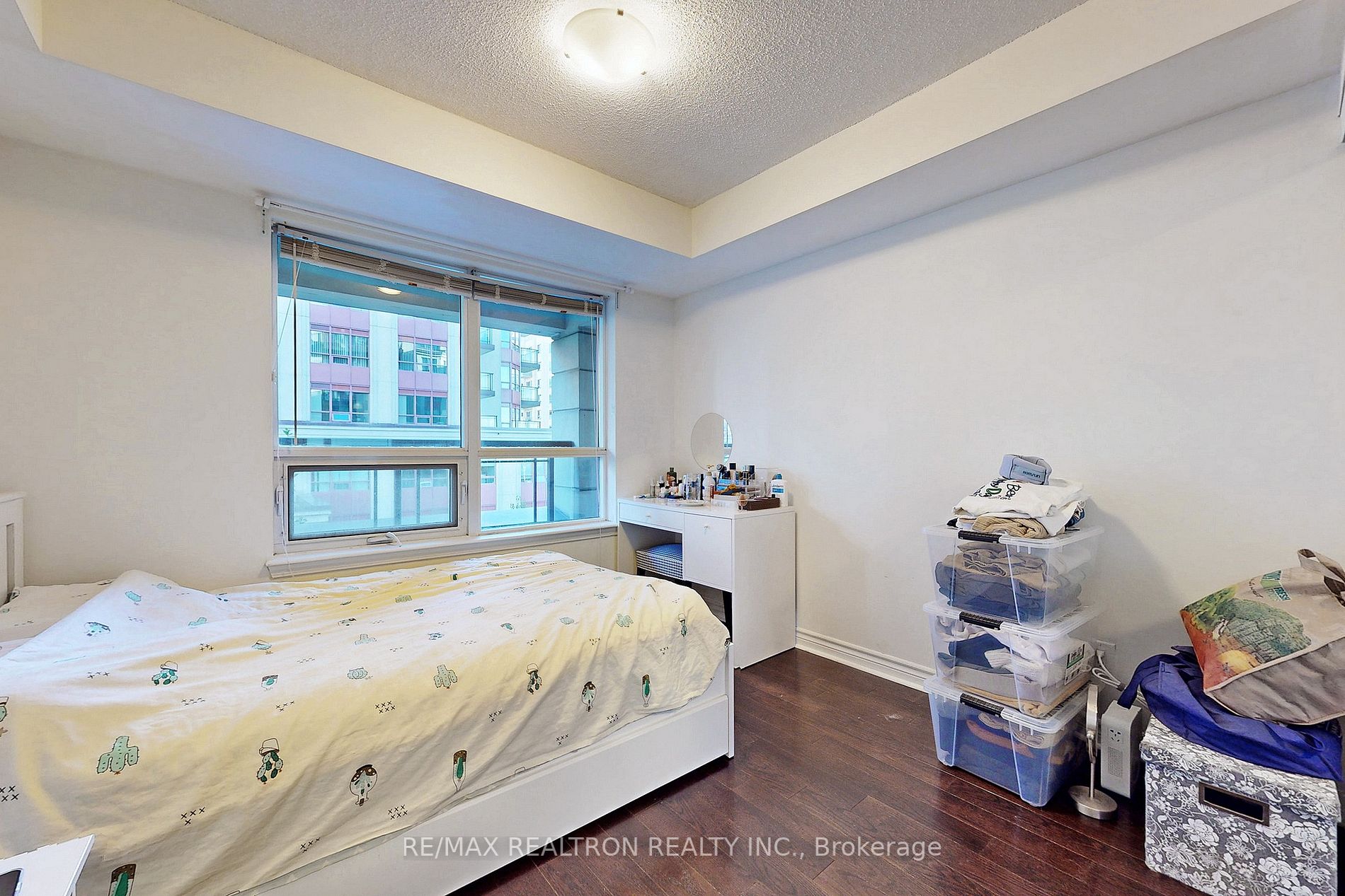 27 Rean Drive, #205