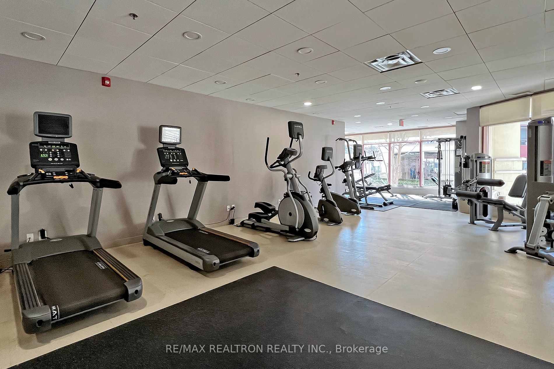 27 Rean Drive, #205