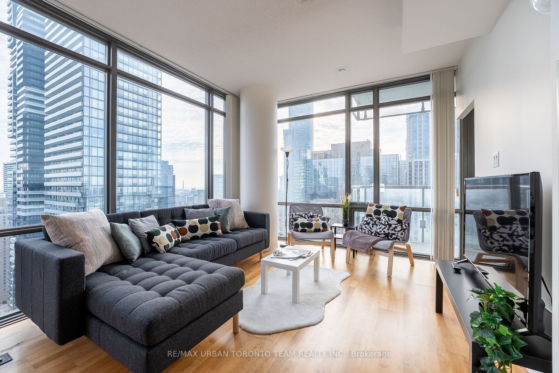 38 Grenville Street, #3207