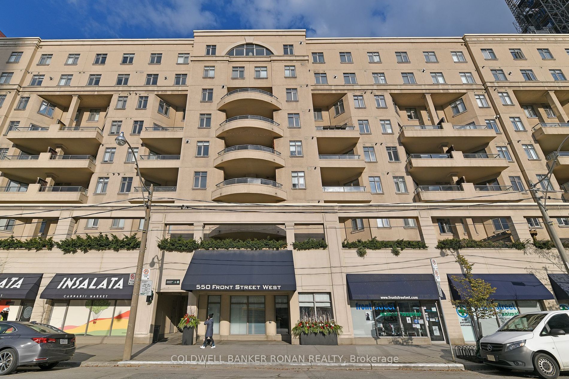 550 Front St W, #602