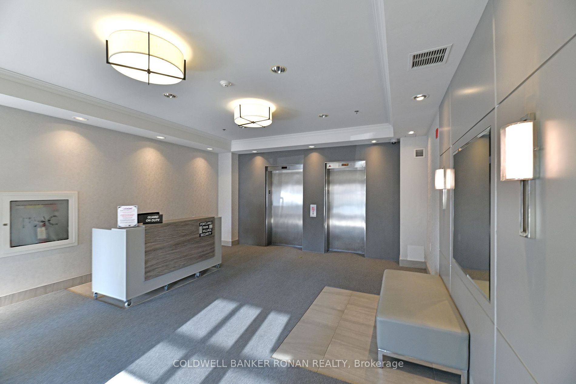 550 Front St W, #602