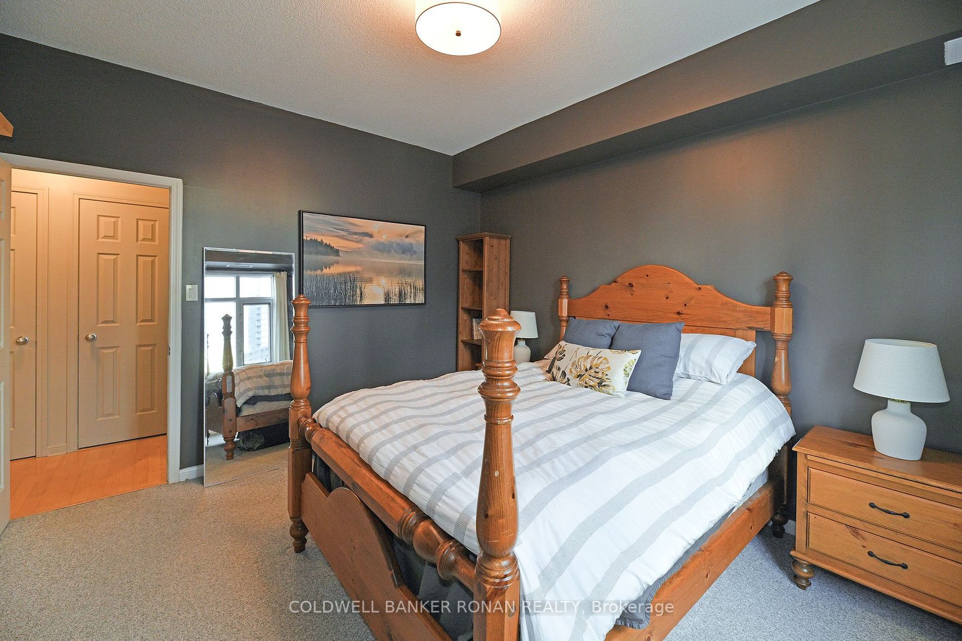 550 Front St W, #602