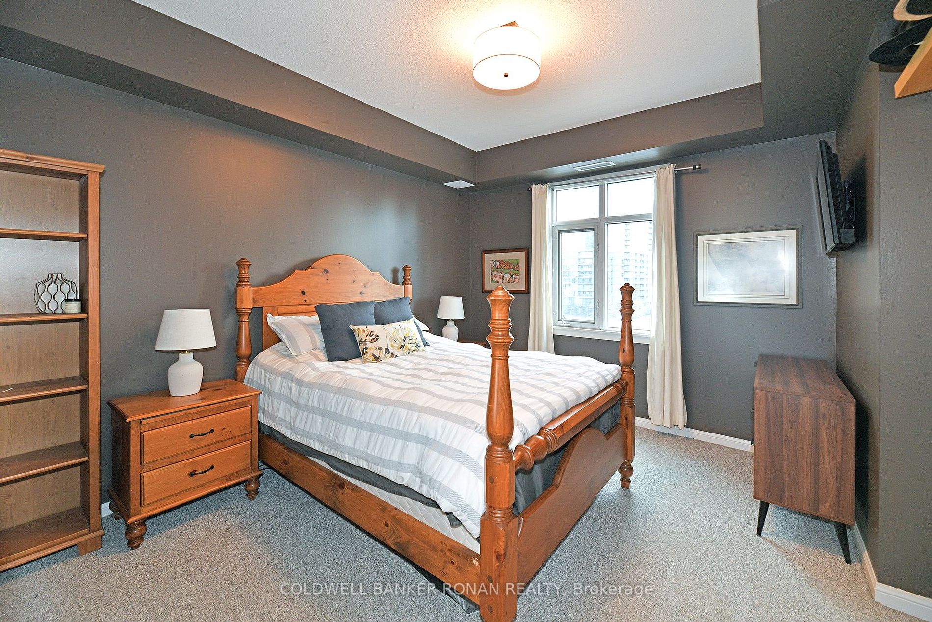 550 Front St W, #602