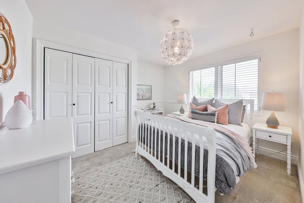 23 Leacrest Road