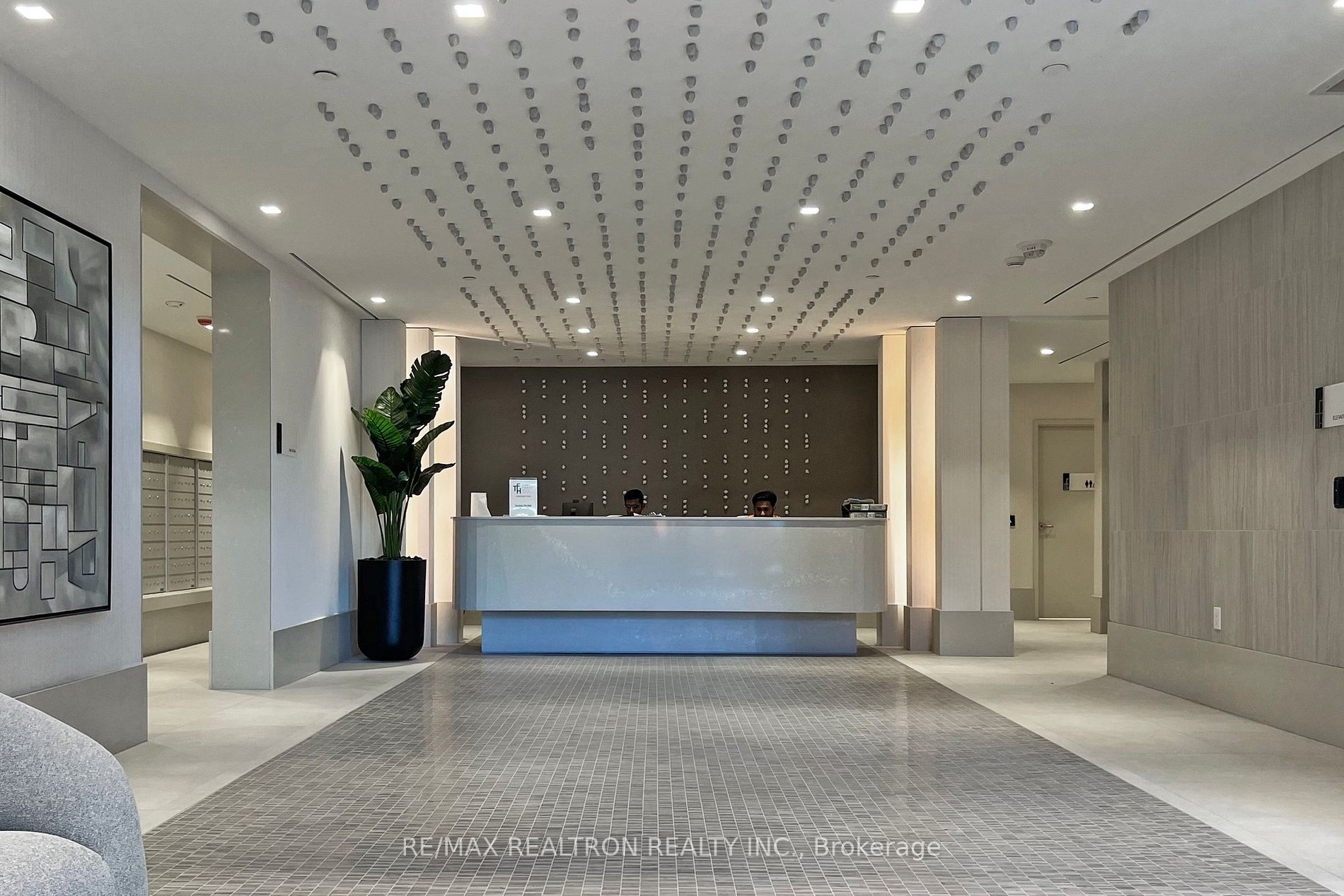 2020 Bathurst St, #225
