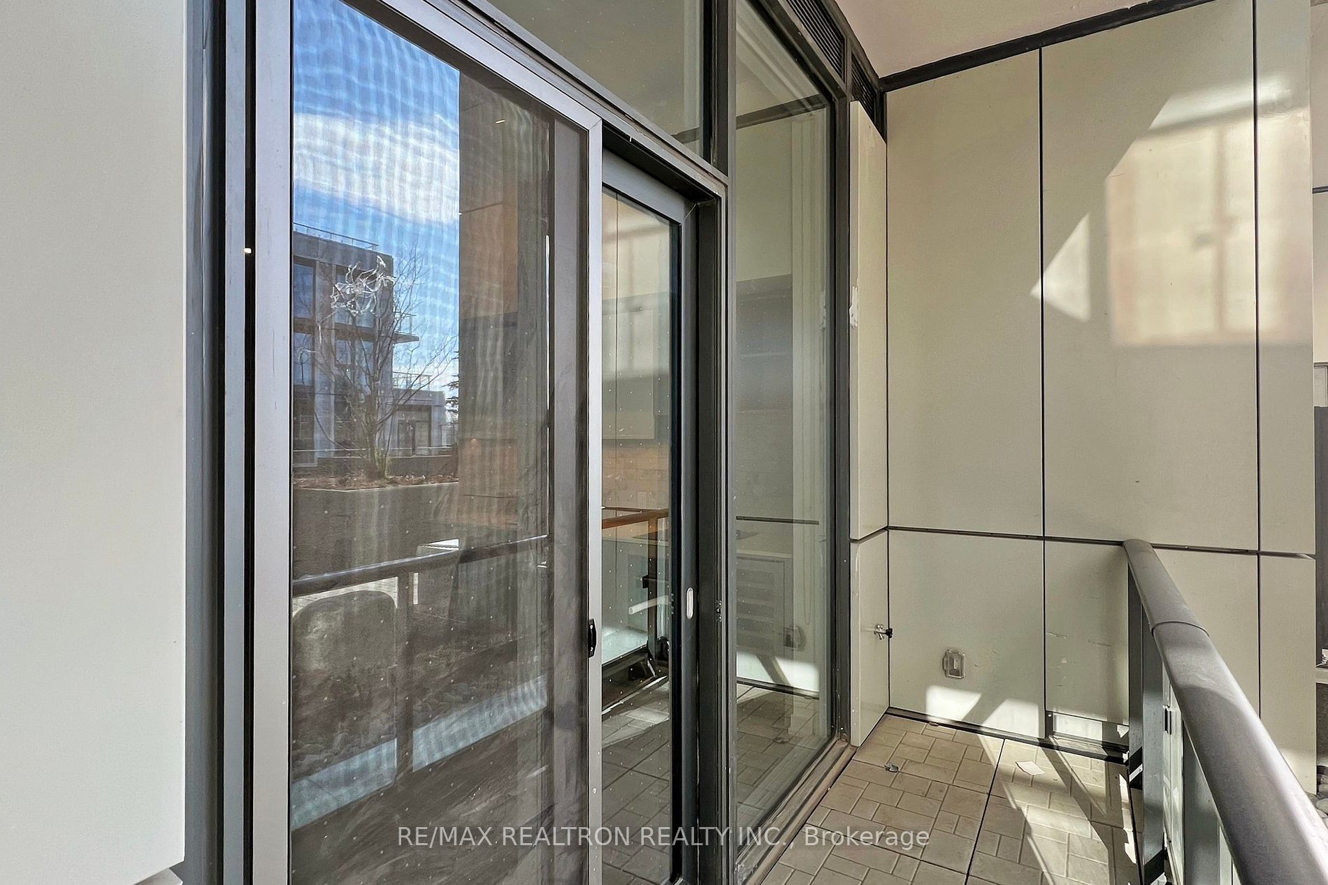 2020 Bathurst St, #225