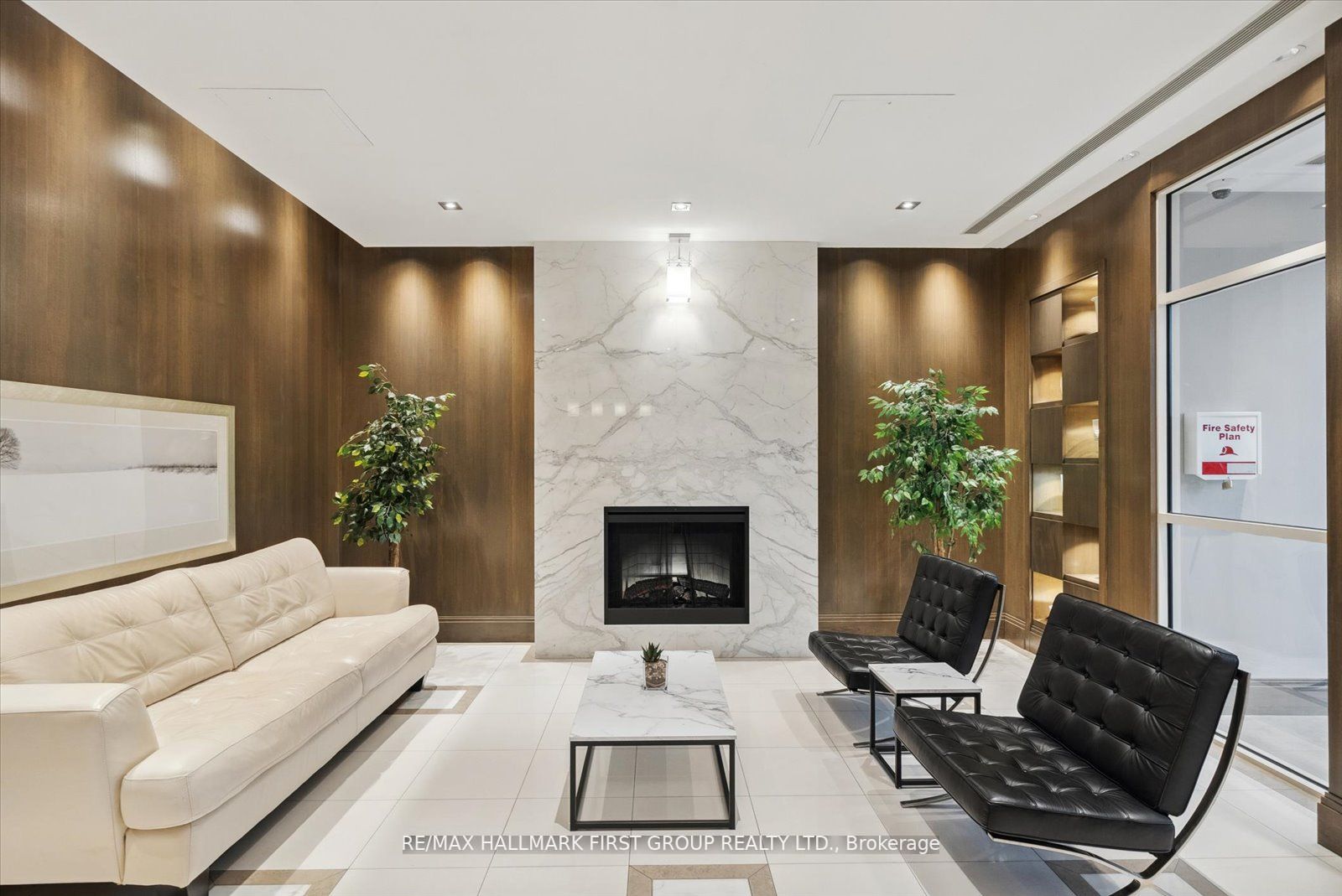 1103 Leslie Street, #1006