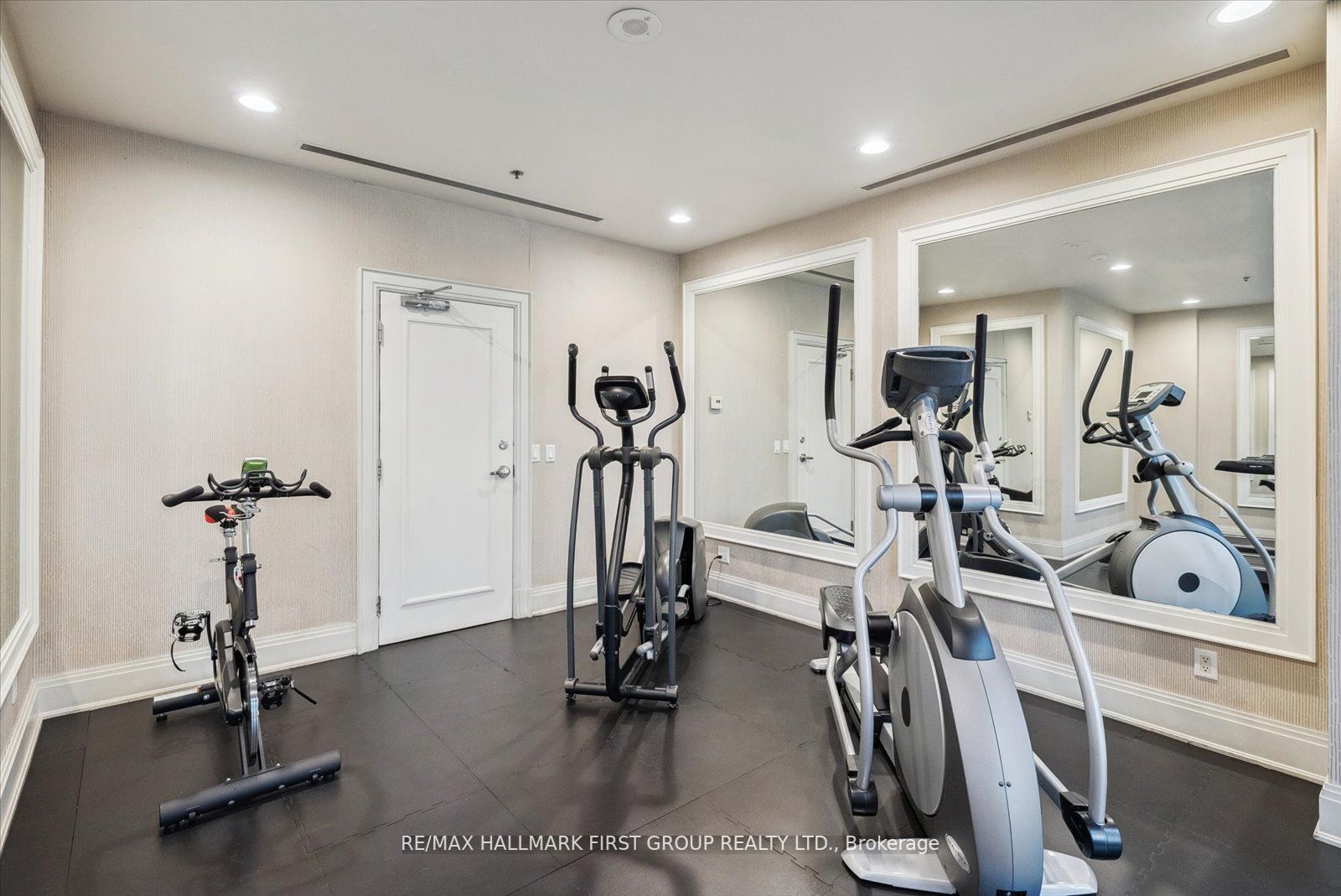 1103 Leslie Street, #1006