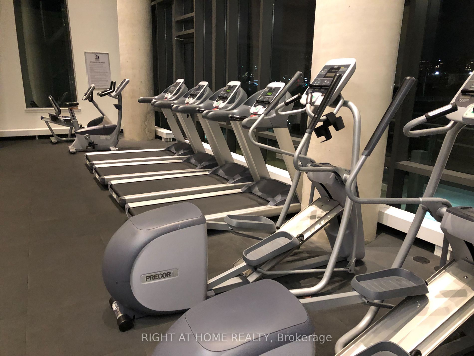 170 Fort York Blvd, #205