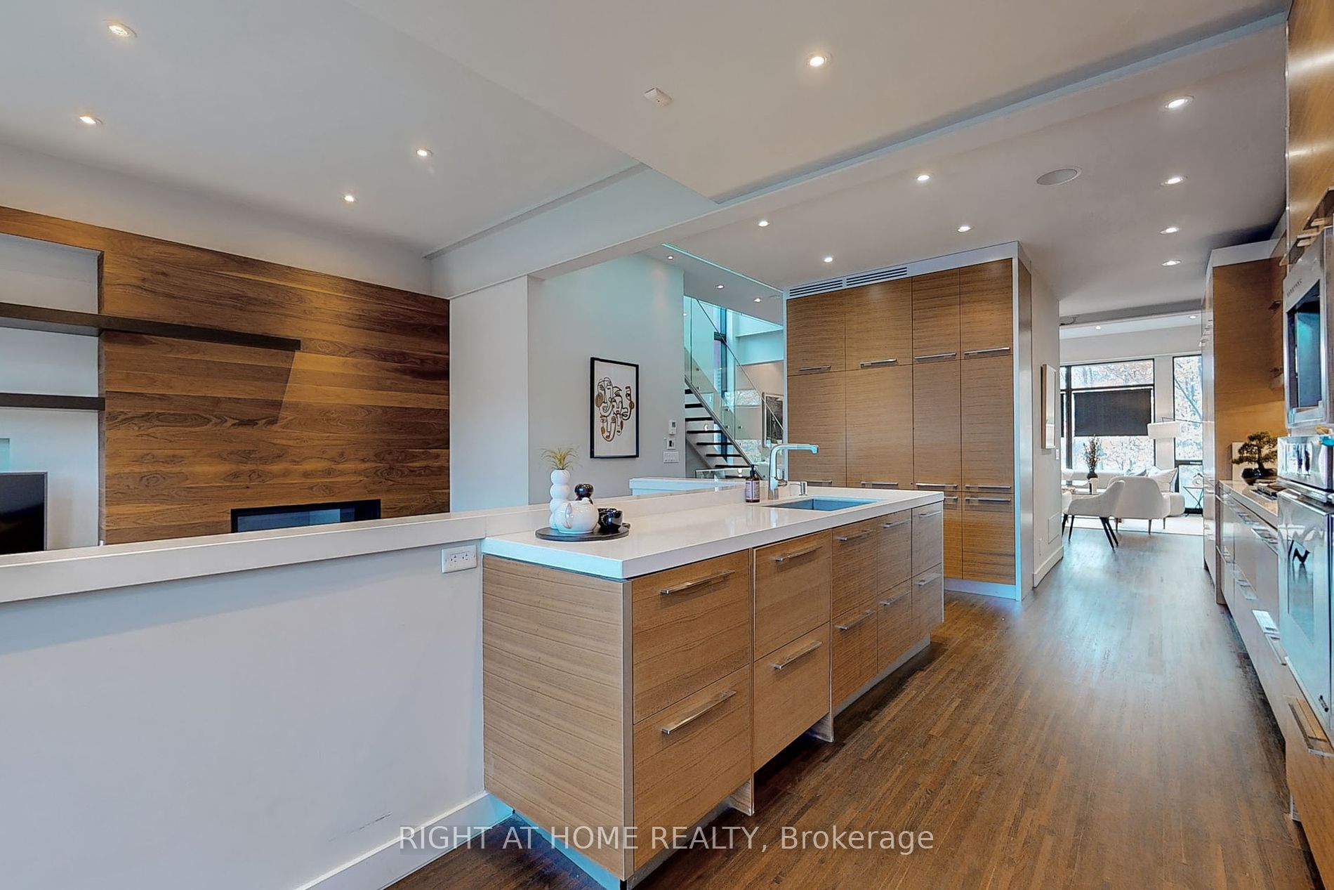 5 Braemar Avenue
