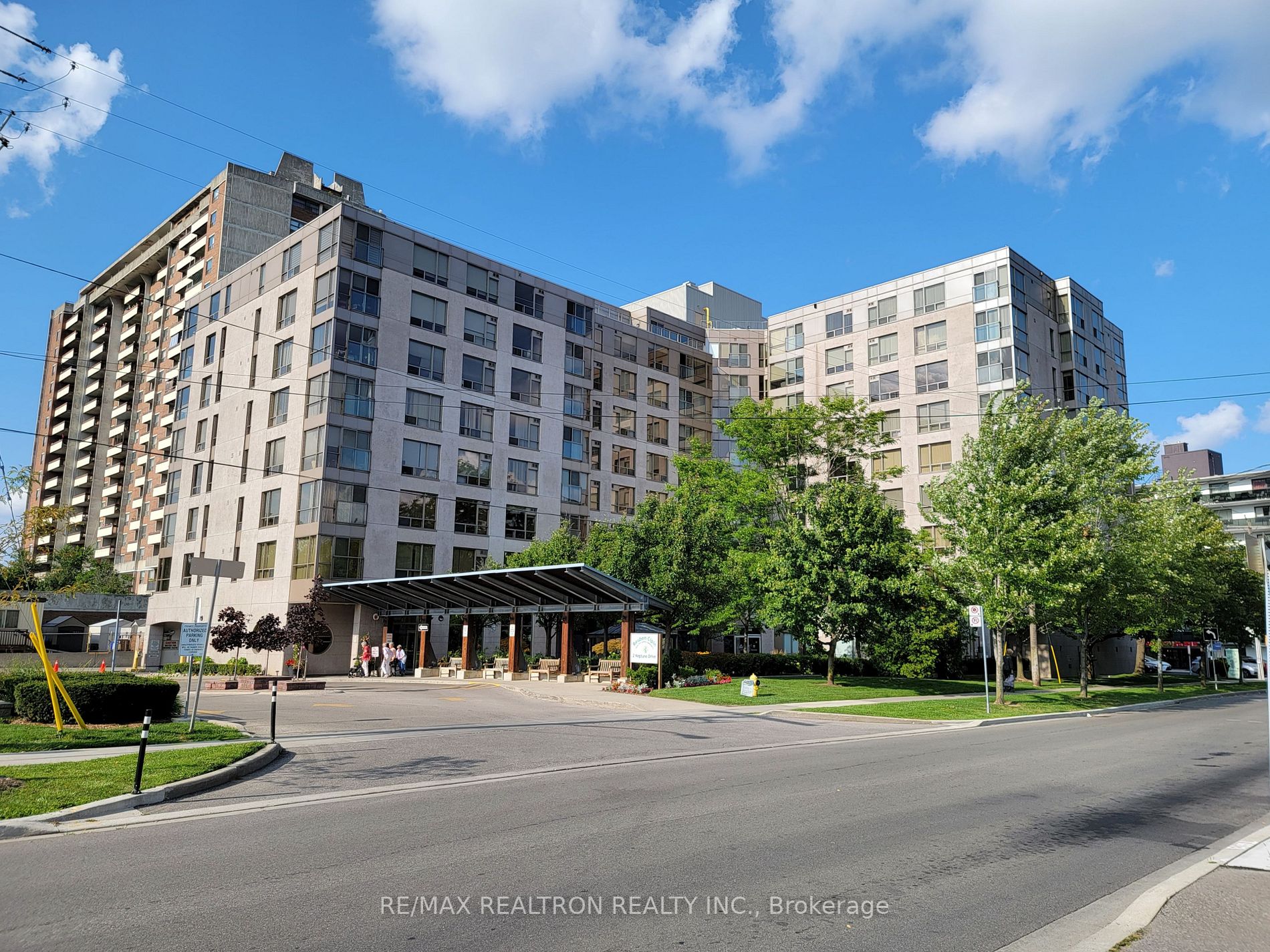 2 Neptune Dr, #801