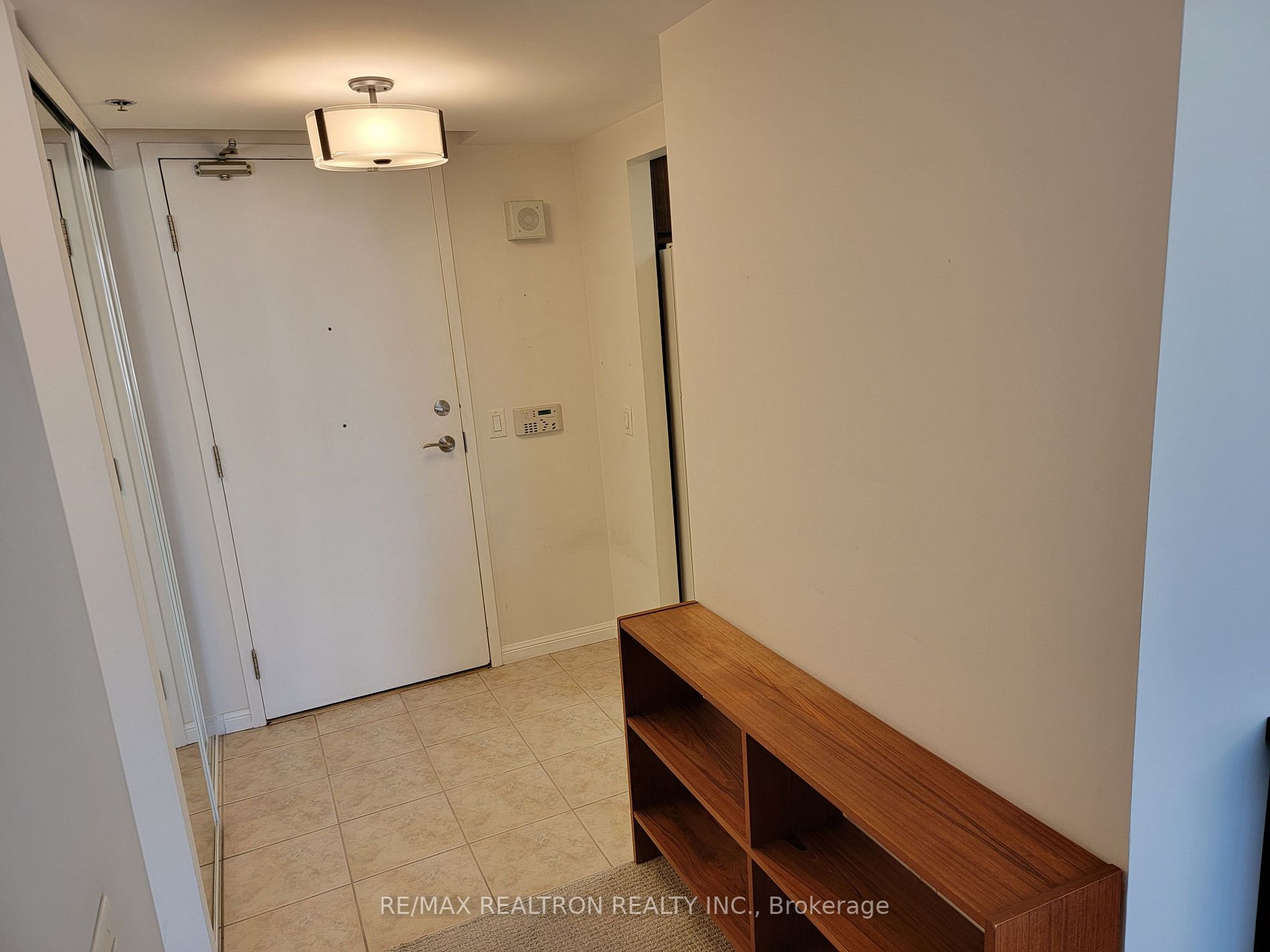 2 Neptune Dr, #801