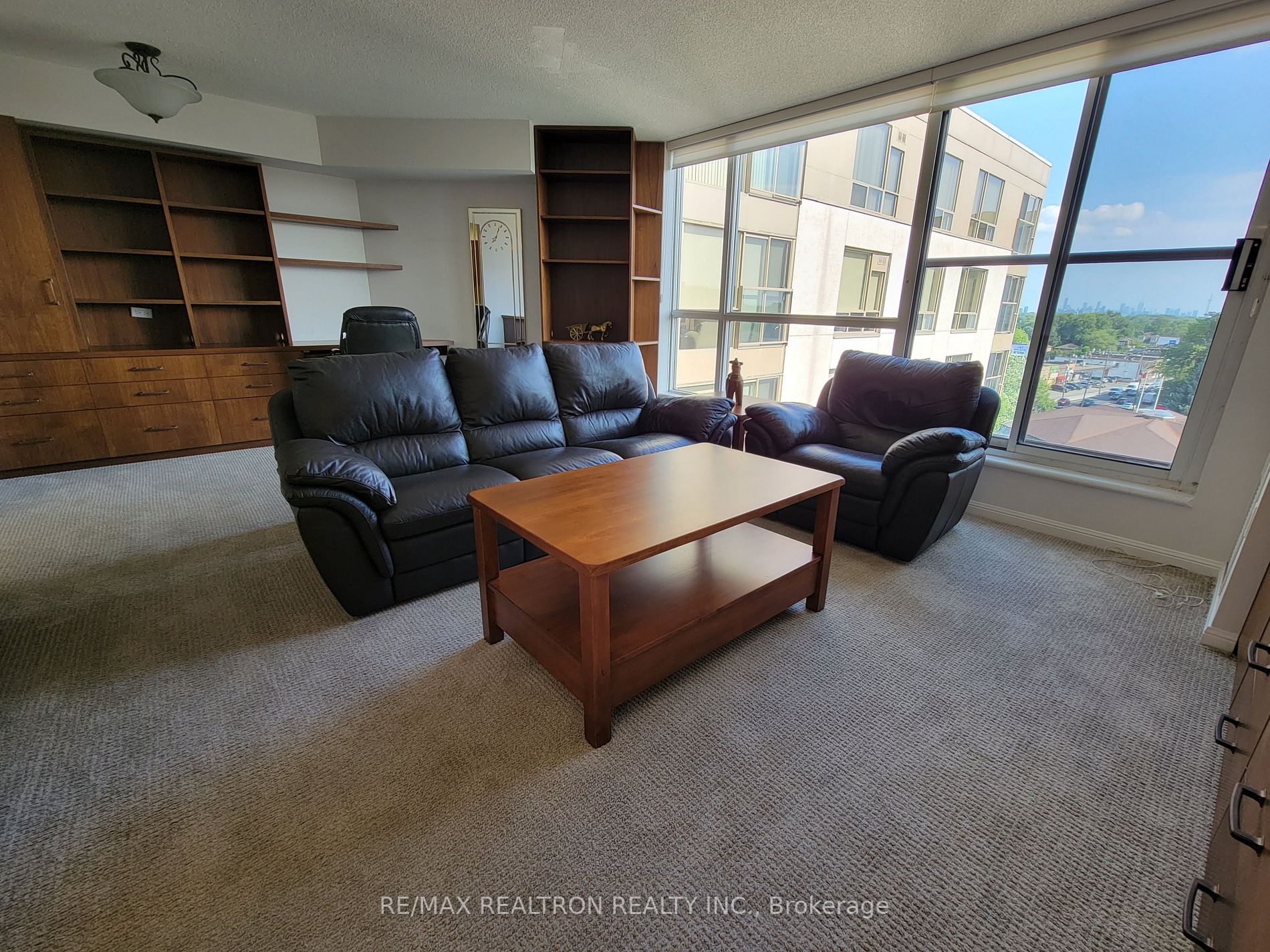 2 Neptune Dr, #801