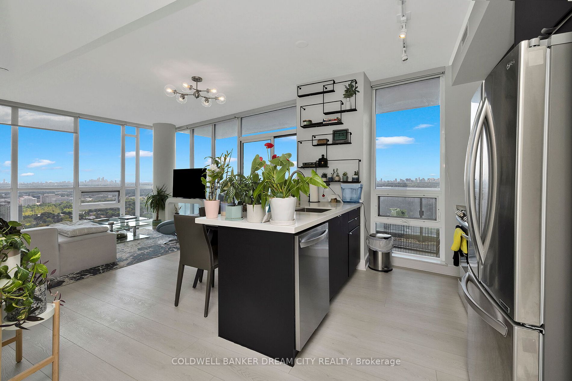 62 Forest Manor Rd, #1909