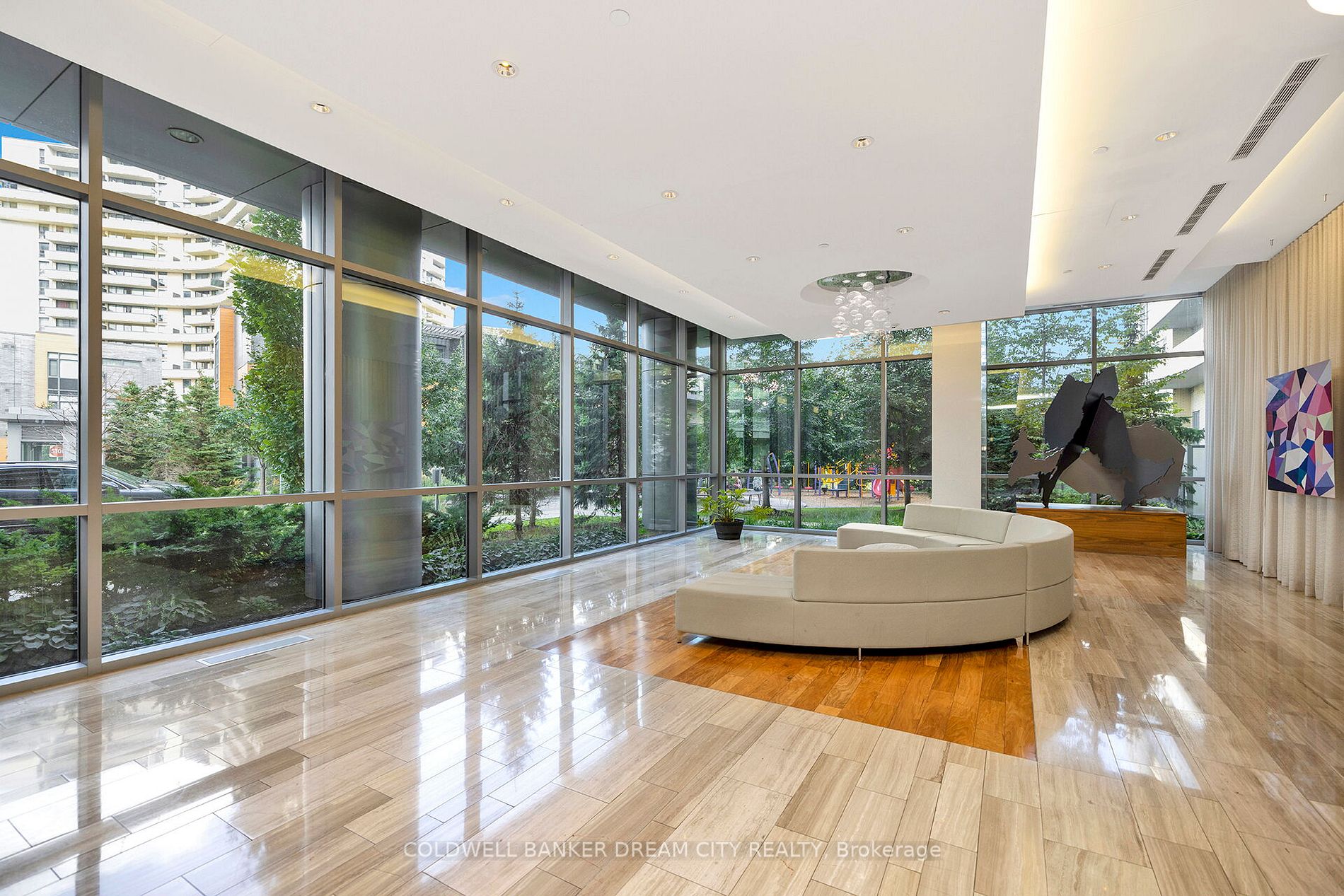 62 Forest Manor Rd, #1909