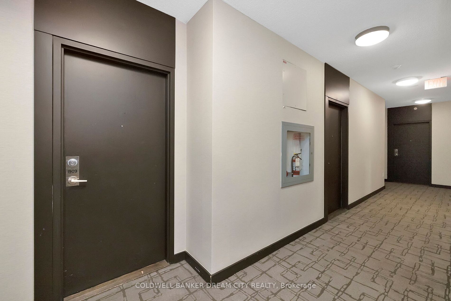 62 Forest Manor Rd, #1909