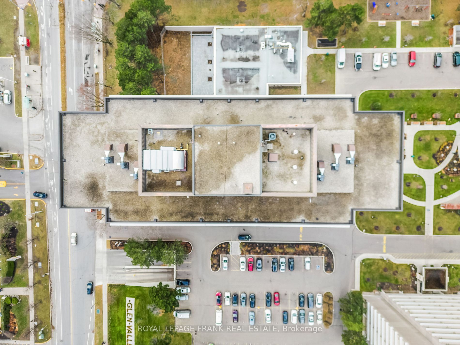715 Don Mills Road, #1702