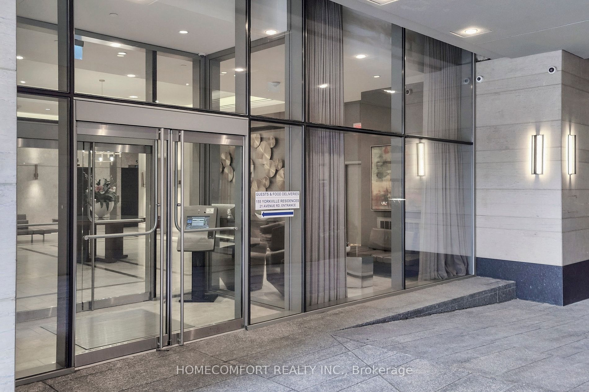 155 Yorkville Ave, #2011