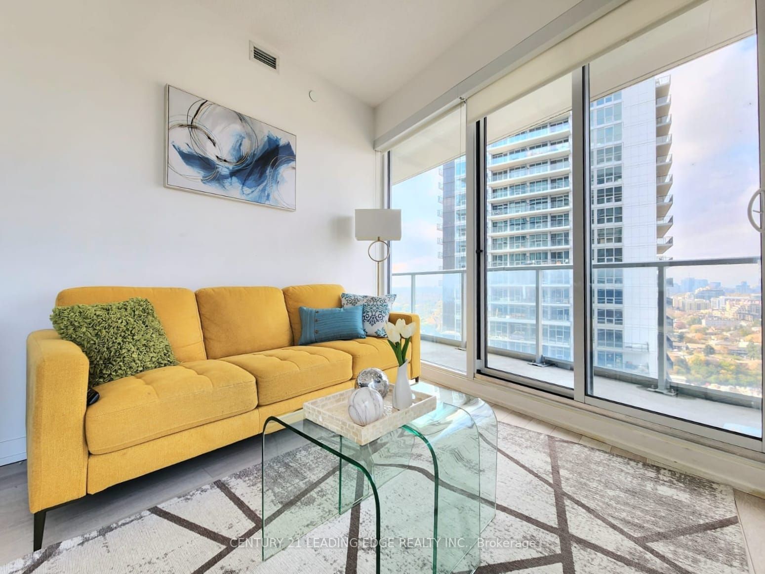 115 Mcmahon Drive, #2903