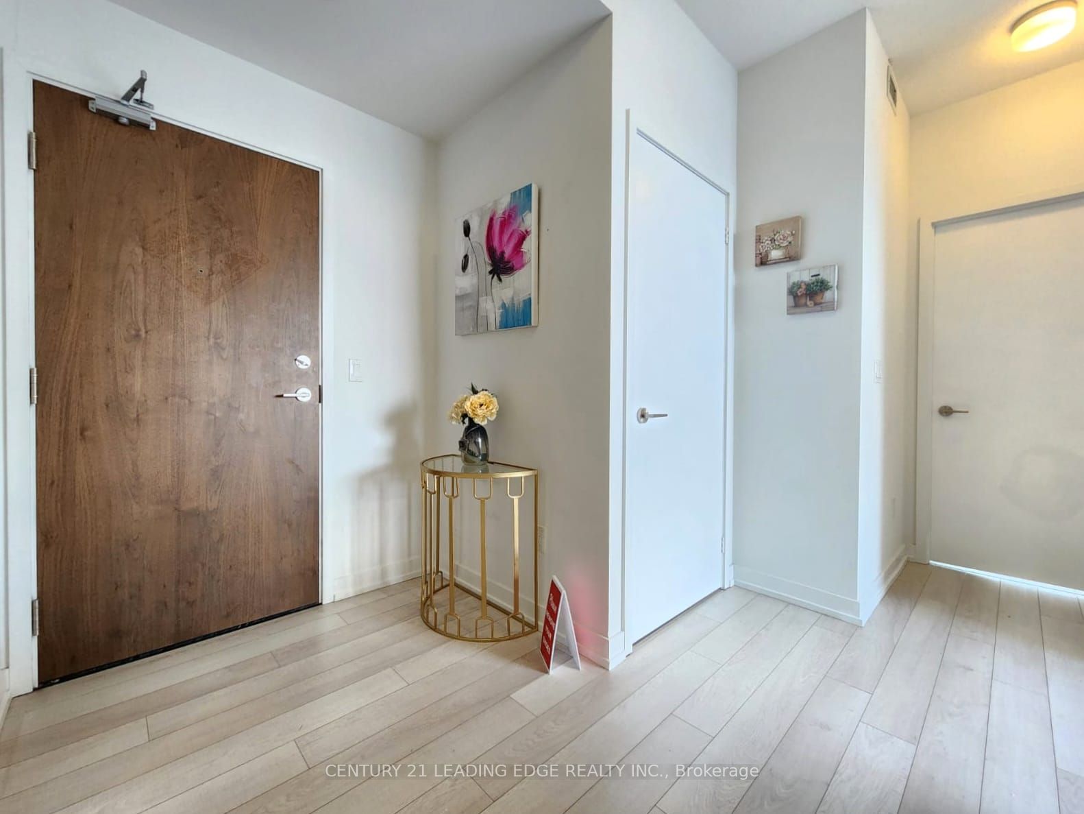 115 Mcmahon Drive, #2903
