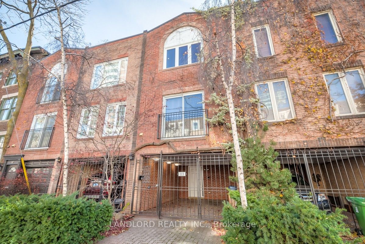 113 Earl Place