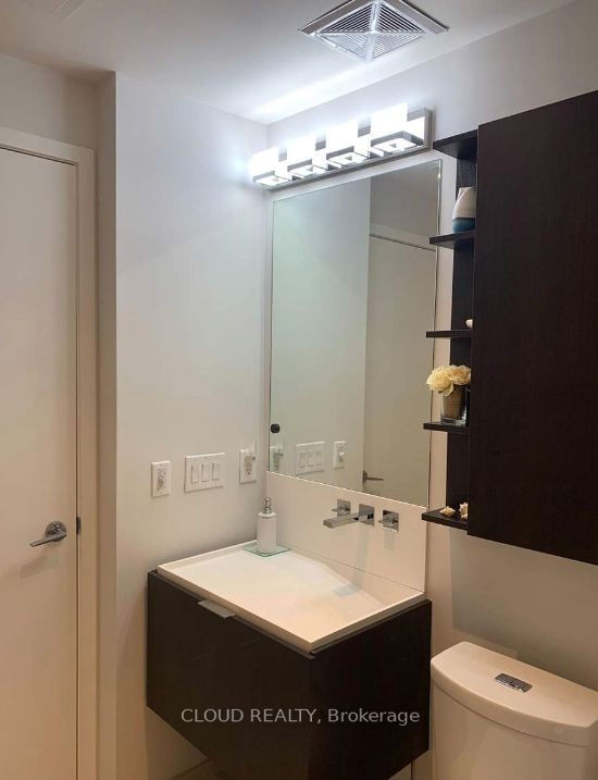 101 Charles Street E #4608