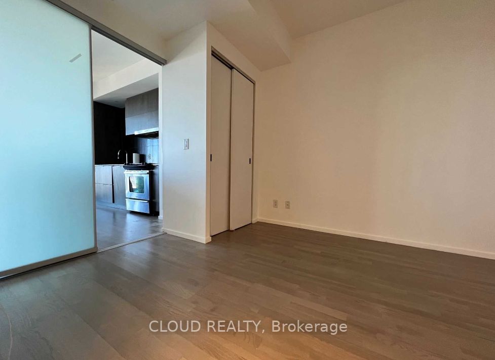101 Charles Street E #4608
