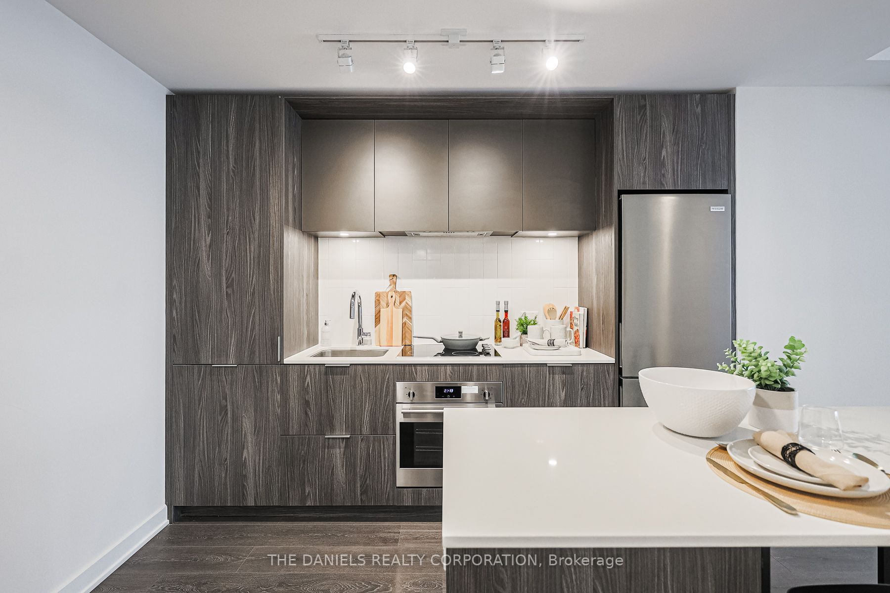 35 Tubman Ave Ave, #616