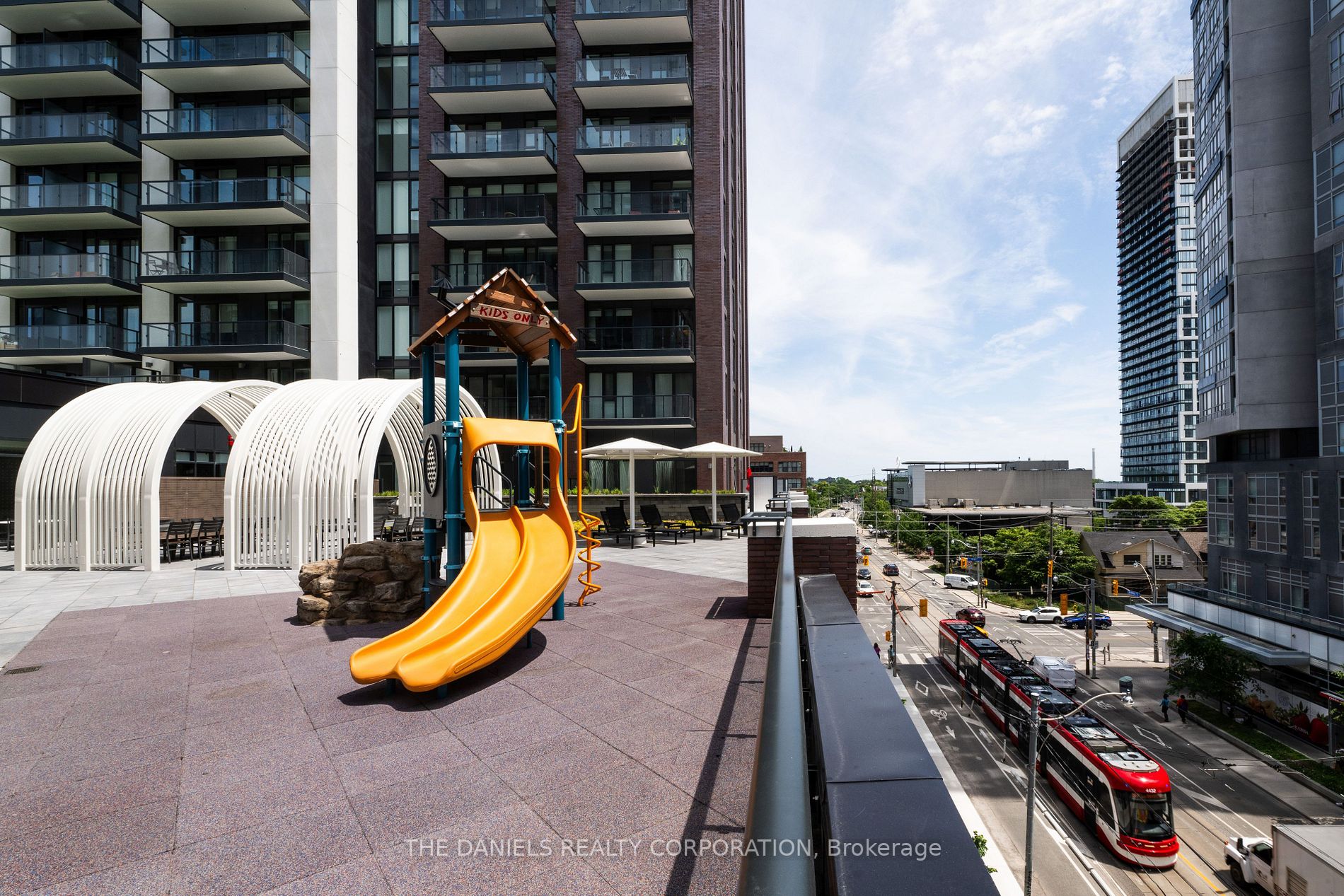 35 Tubman Ave Ave, #616