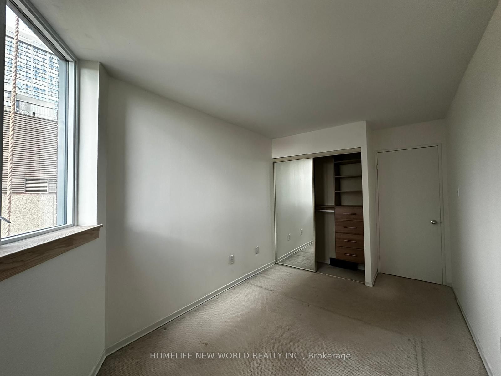 1055 Bay Street, #2012