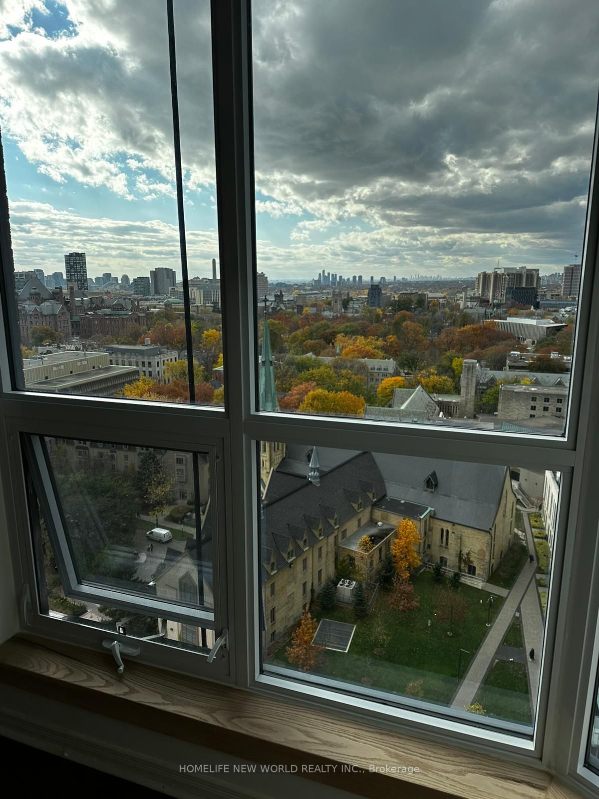 1055 Bay Street, #2012
