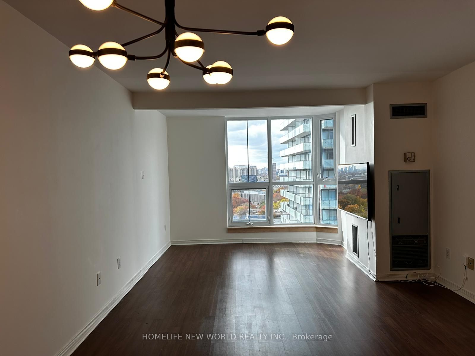 1055 Bay Street, #2012