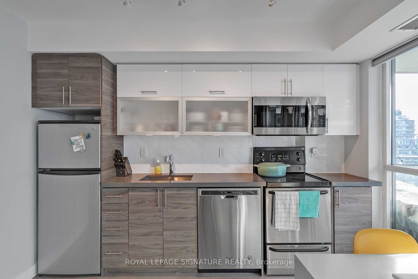 80 Western Battery Rd, #1812