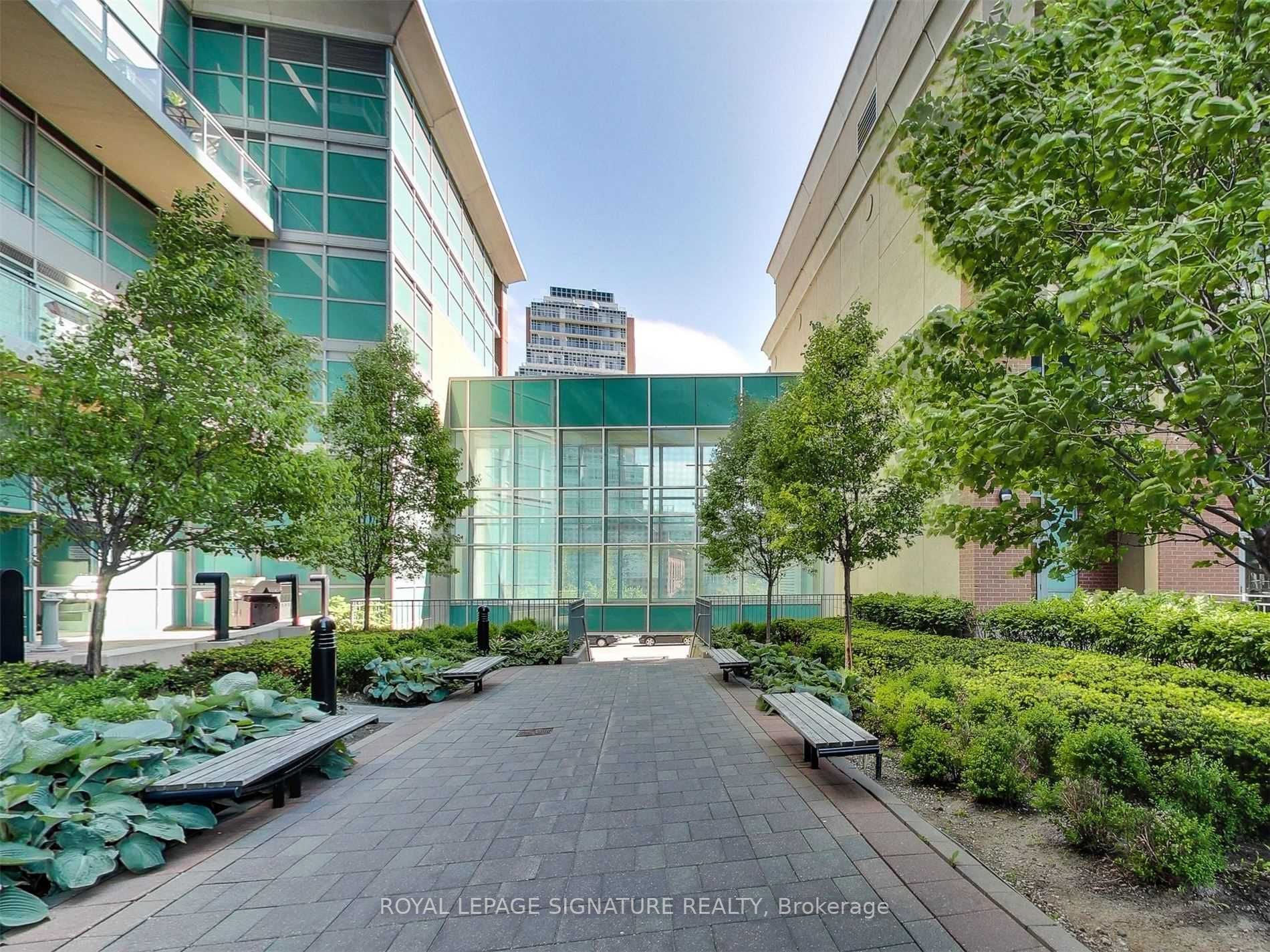 80 Western Battery Rd, #1812