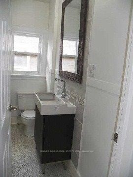 138 Chaplin Cres, #2
