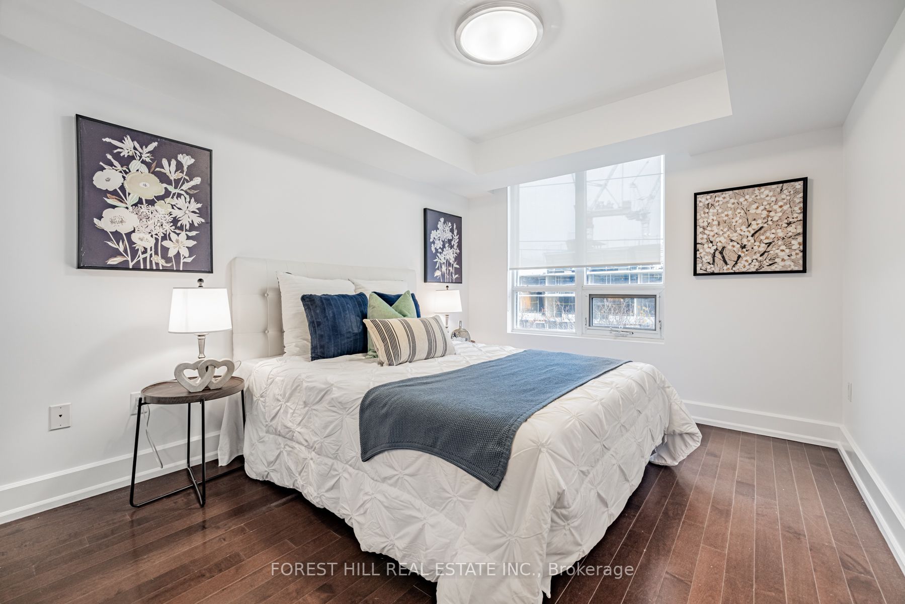 650 Sheppard Avenue E, #317