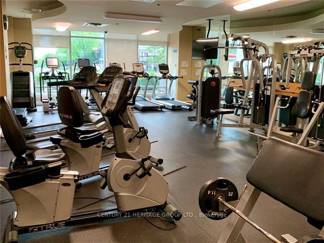 16 Harrison Garden Blvd, #612