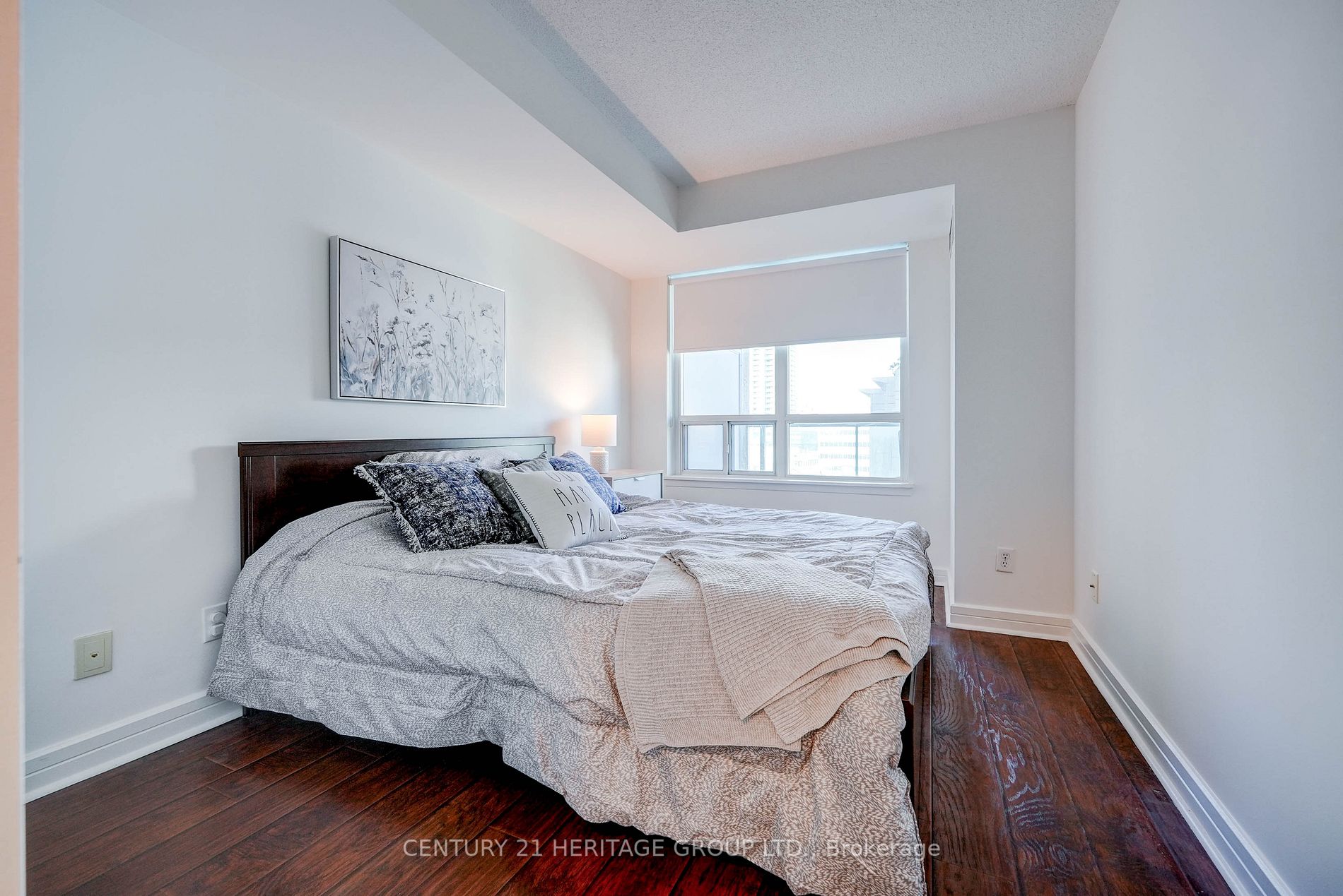 16 Harrison Garden Blvd, #612