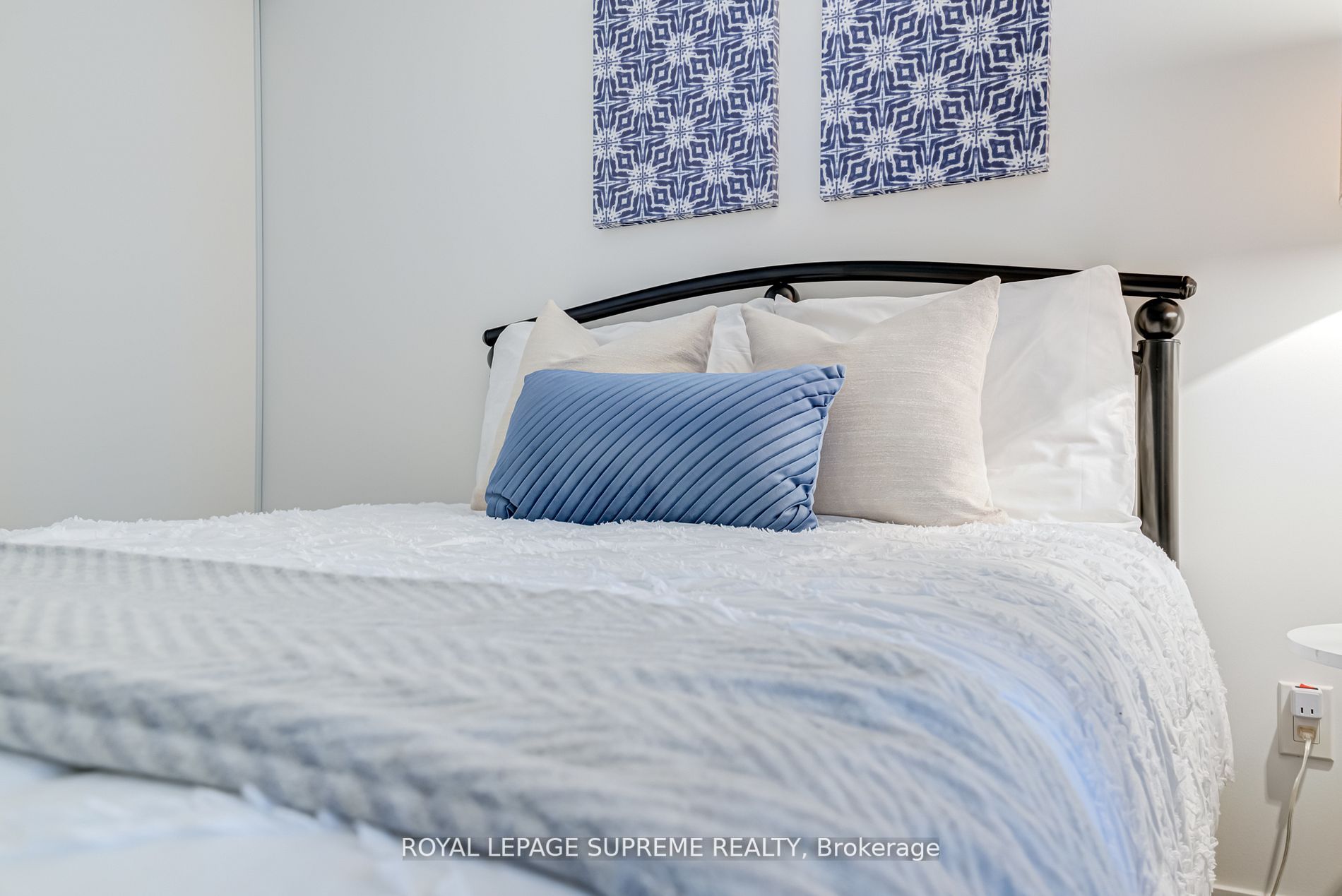 31 Tippett Road #547