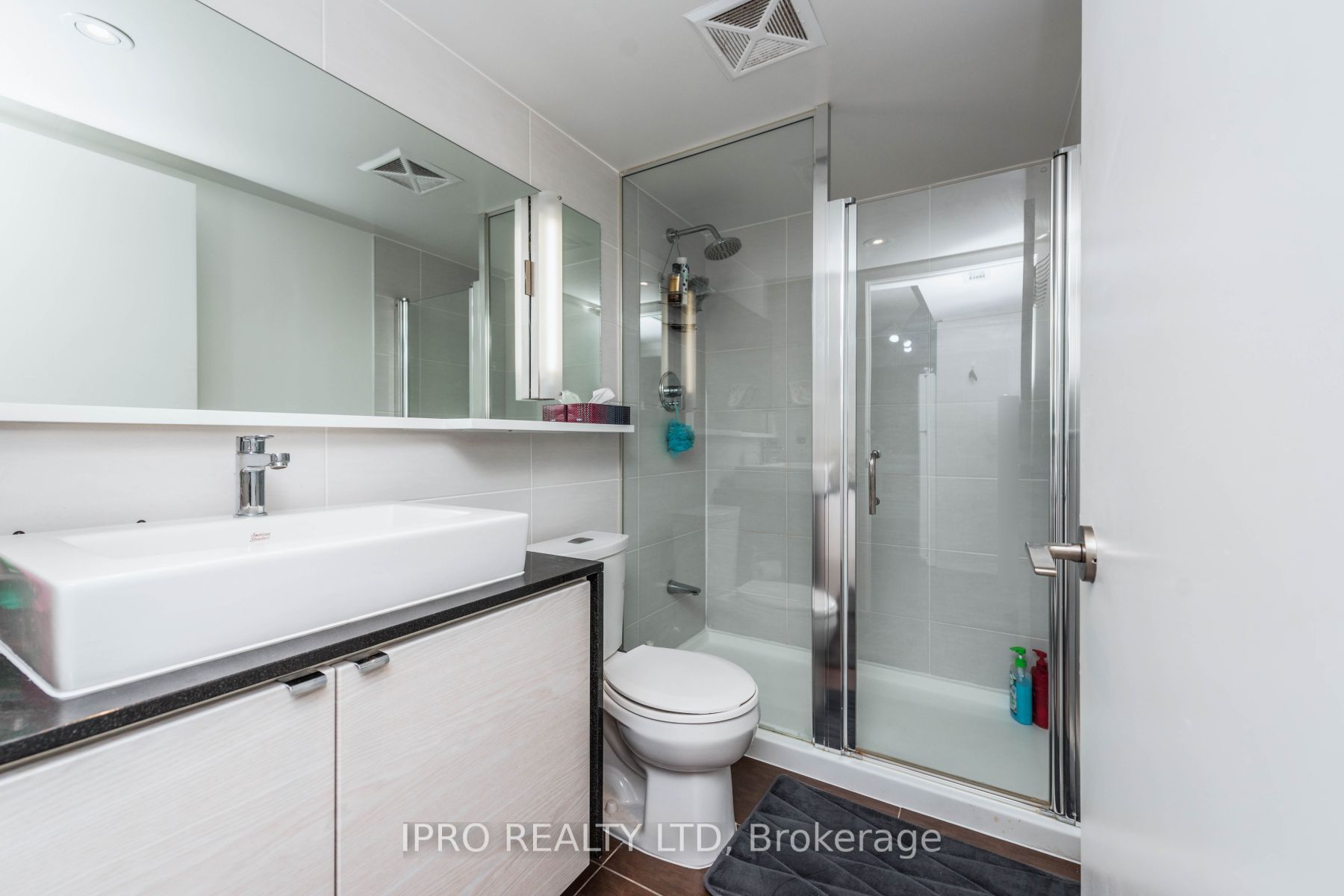 72 Esther Shiner Boulevard, #2115