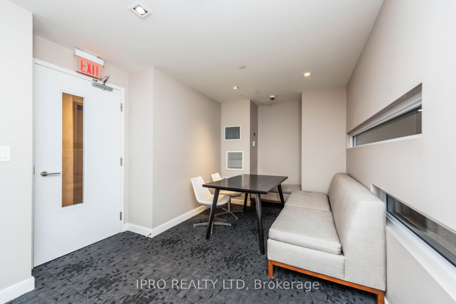 72 Esther Shiner Boulevard, #2115