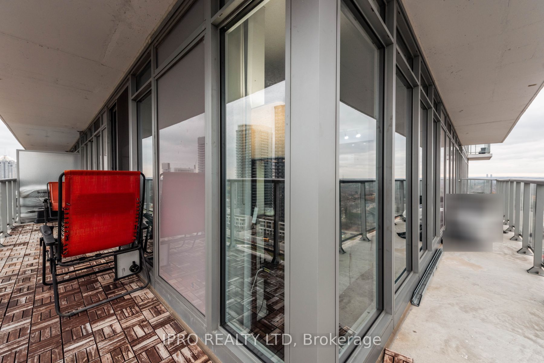 72 Esther Shiner Boulevard, #2115