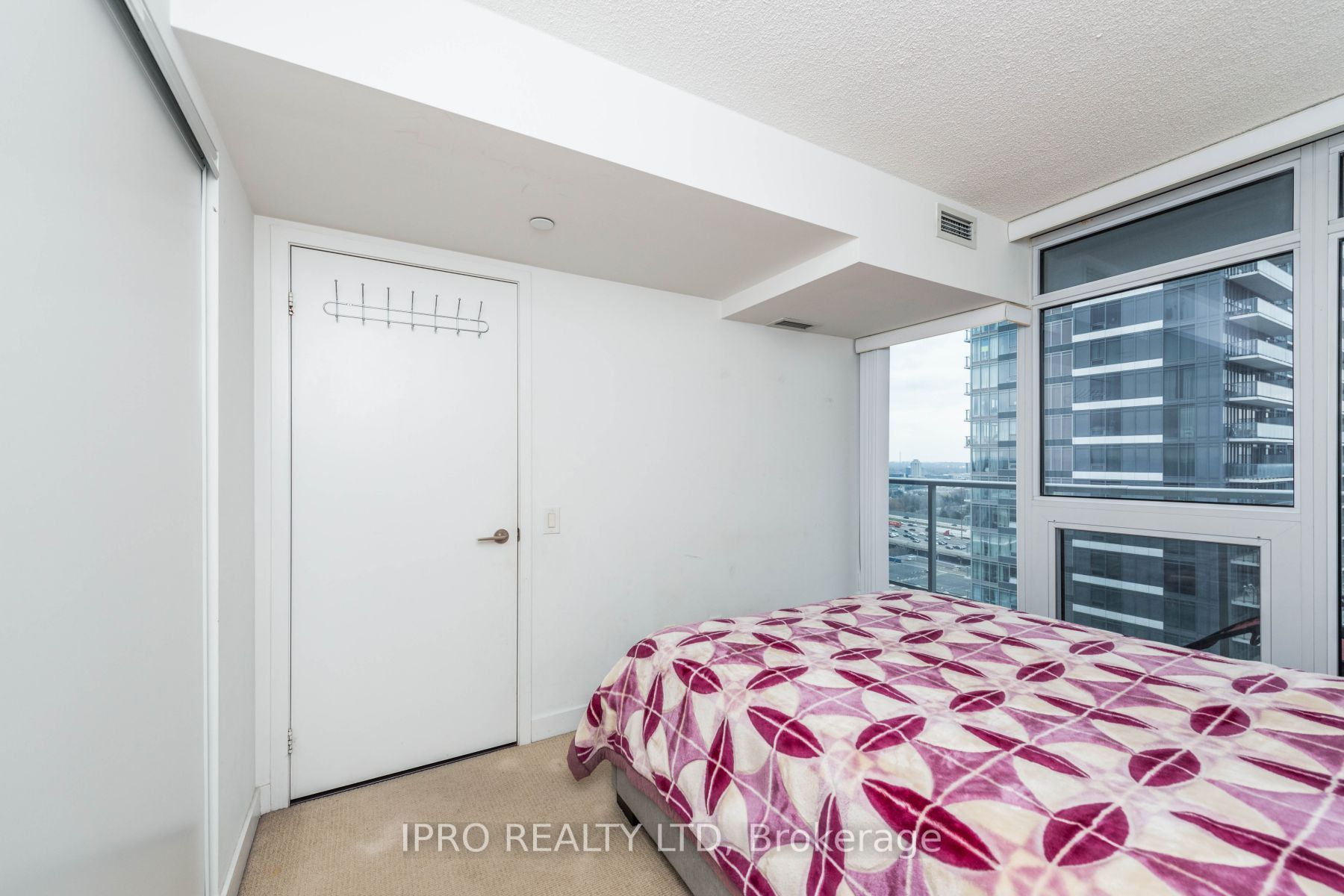 72 Esther Shiner Boulevard, #2115