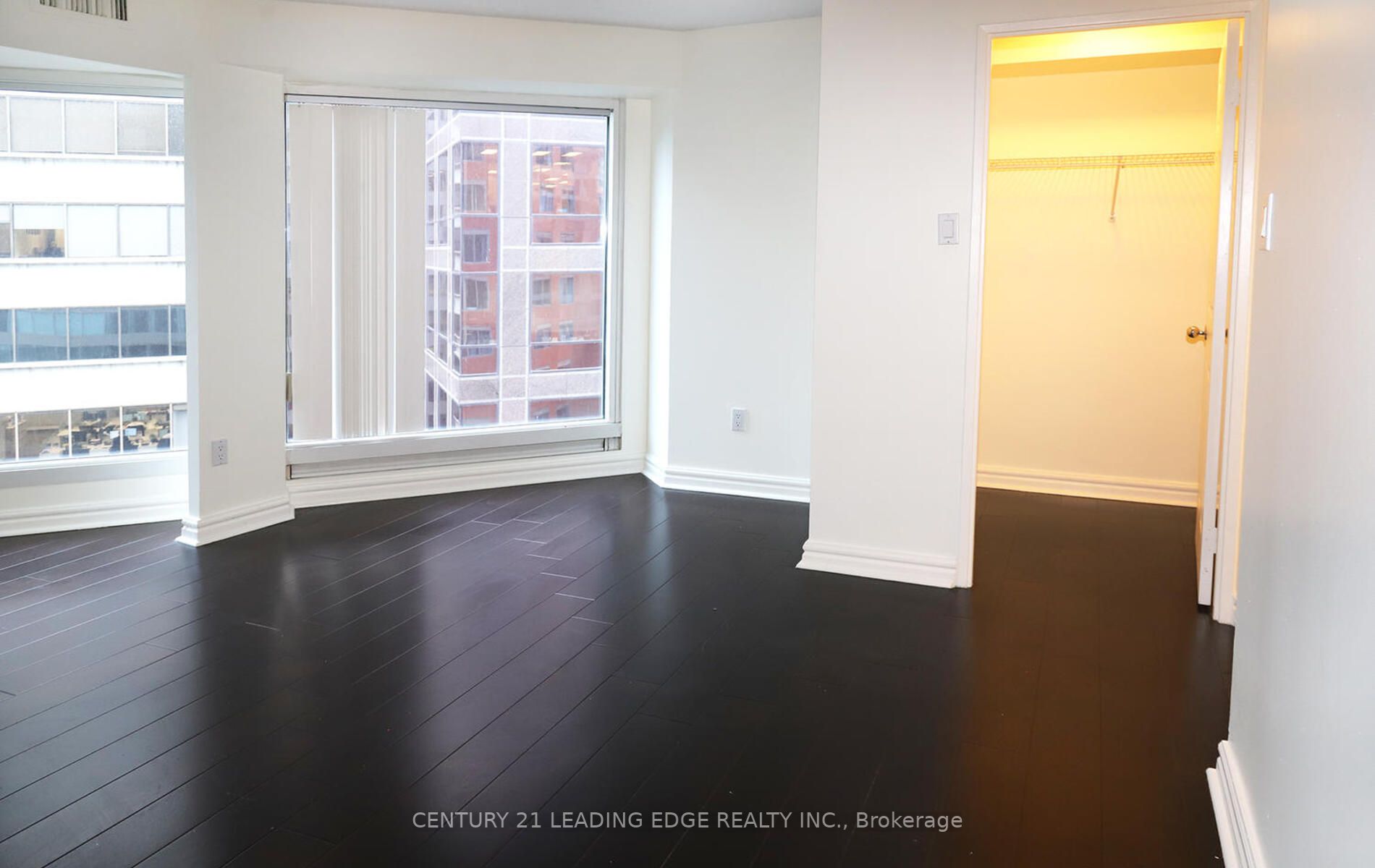33 University Ave, #1508