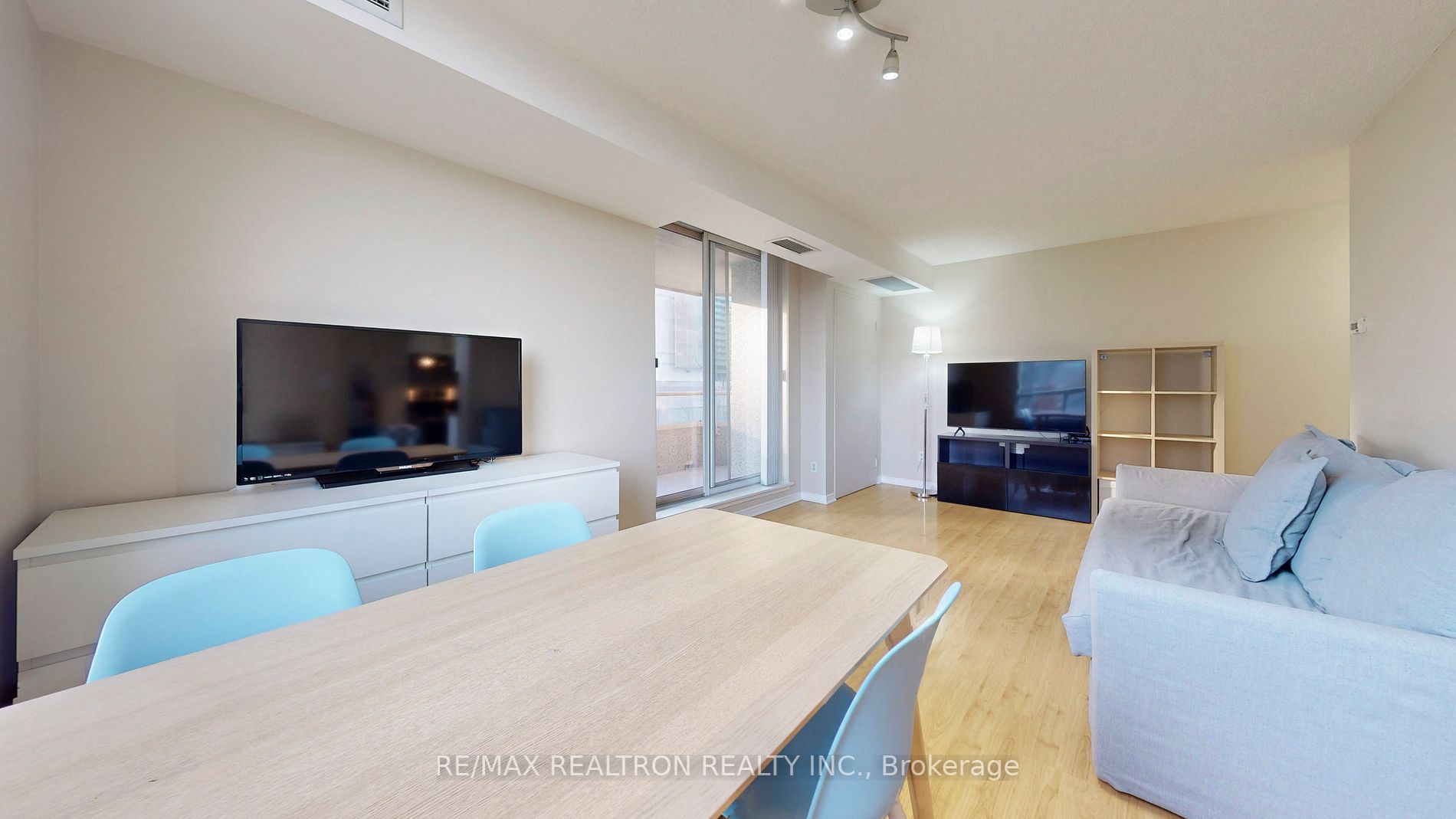 35 Empress Avenue, #507